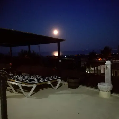 לינה וארוחת בוקר La Panoramica וילאפיאנה