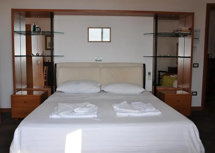 Alojamento de Acomodação e Pequeno-almoço La Panoramica Villapiana